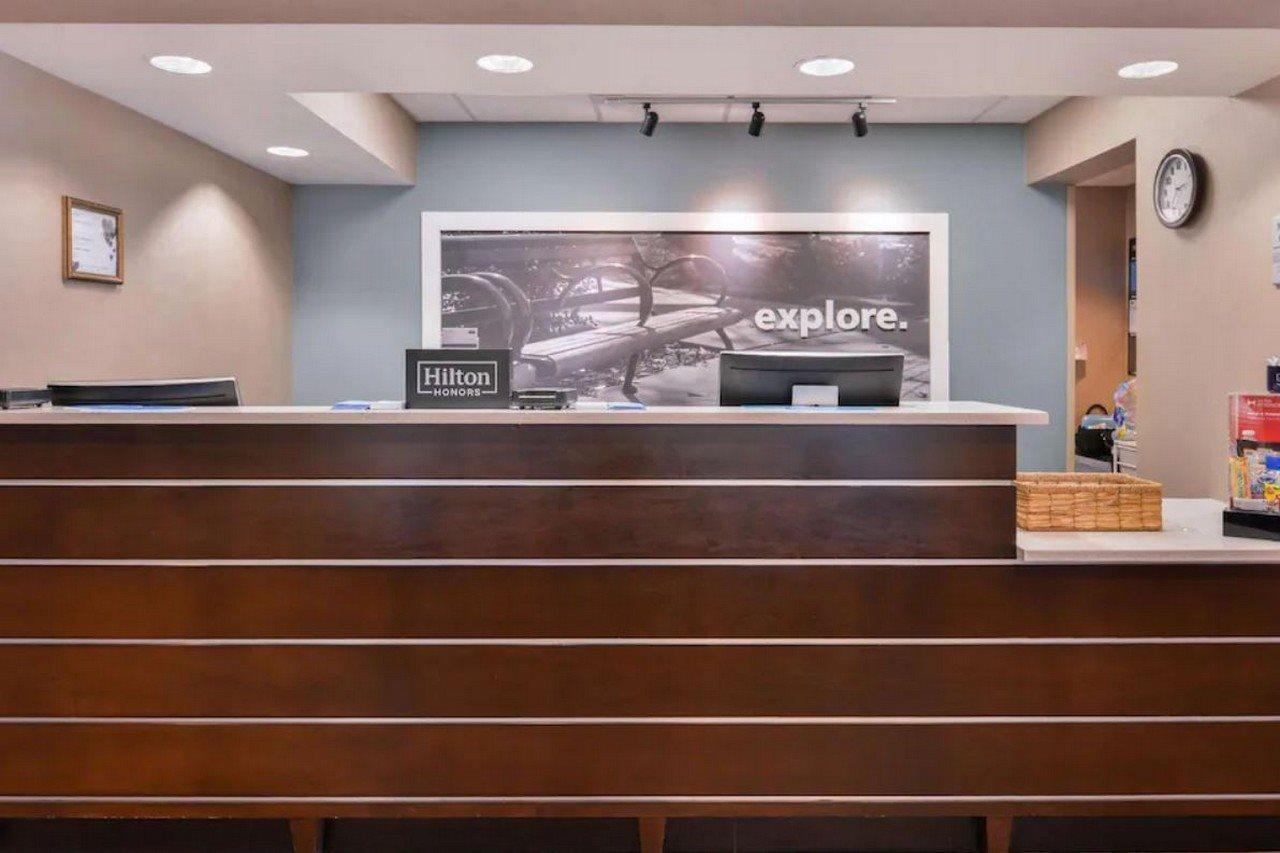 Hampton Inn By Hilton Дикейтър Екстериор снимка